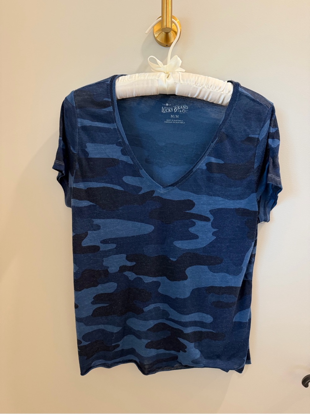 Lucky Brand Navy & Dark Blue Camo V-Neck Tee